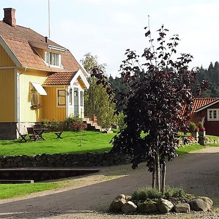 Älgbergets Bed&Breakfast Ucklum Eksteriør billede