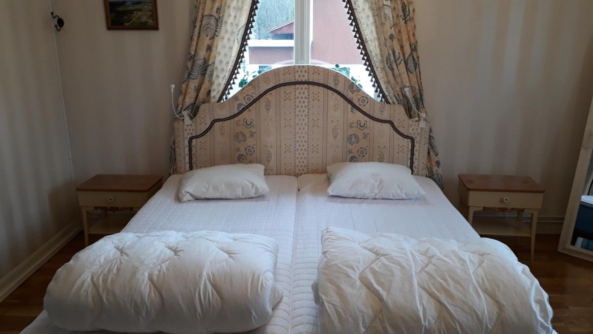 Älgbergets Bed&Breakfast Ucklum Værelse billede