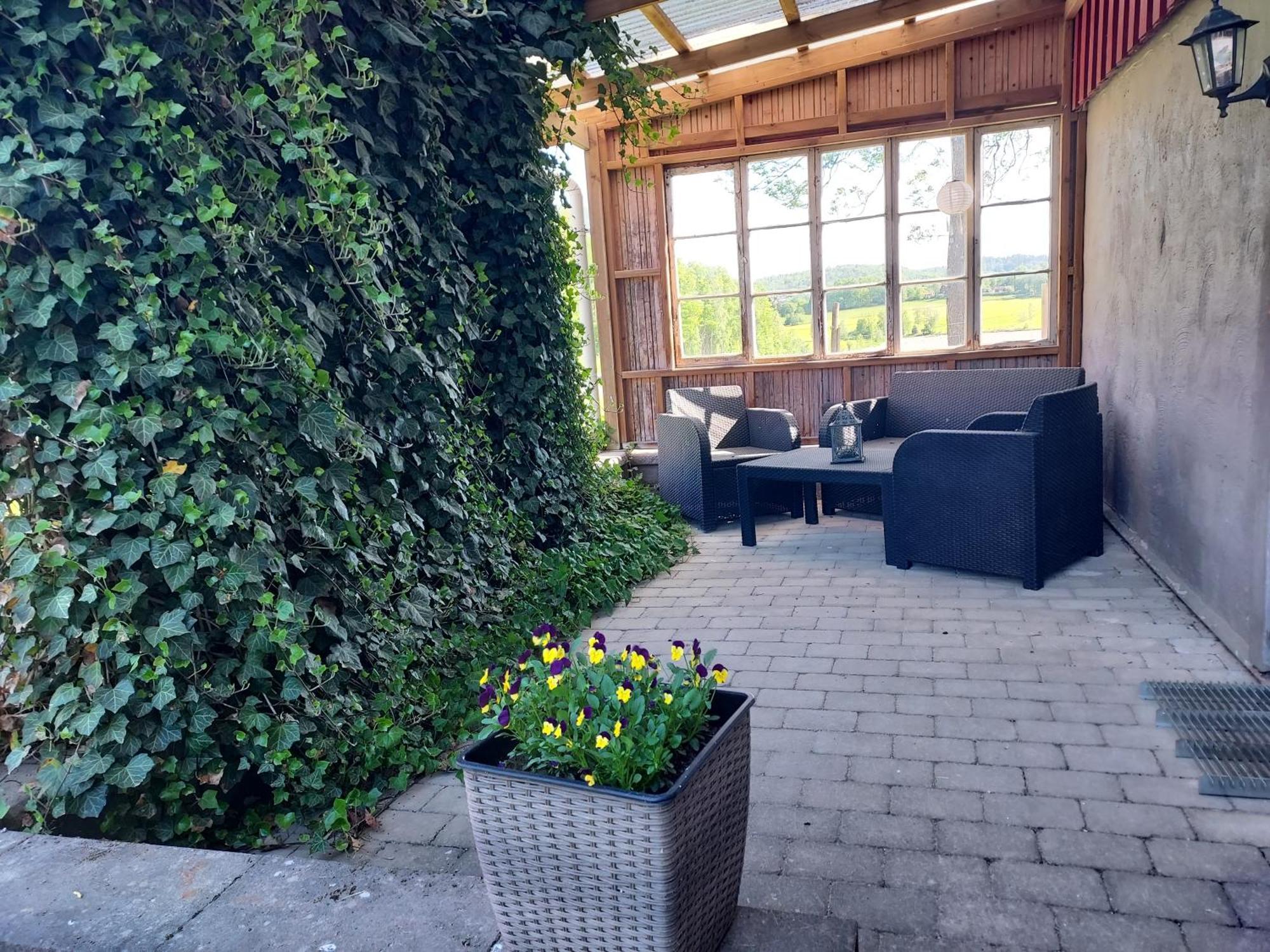 Älgbergets Bed&Breakfast Ucklum Eksteriør billede
